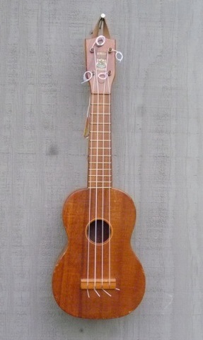 Makini Soprano Ukulele